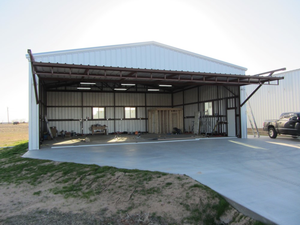 Exterior of hanger utilizing BlockDivision’s pulley system to raise large door